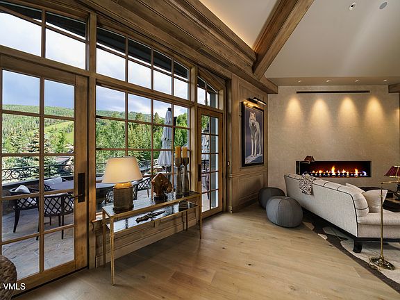 3rd image of 17 Chateau Ln #501