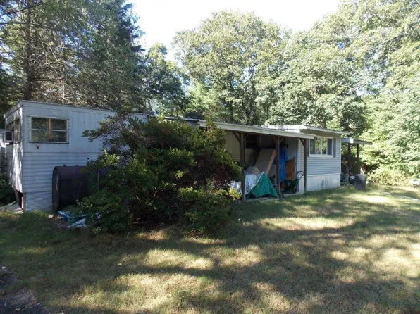 497 South County Trl, Exeter, RI 02822