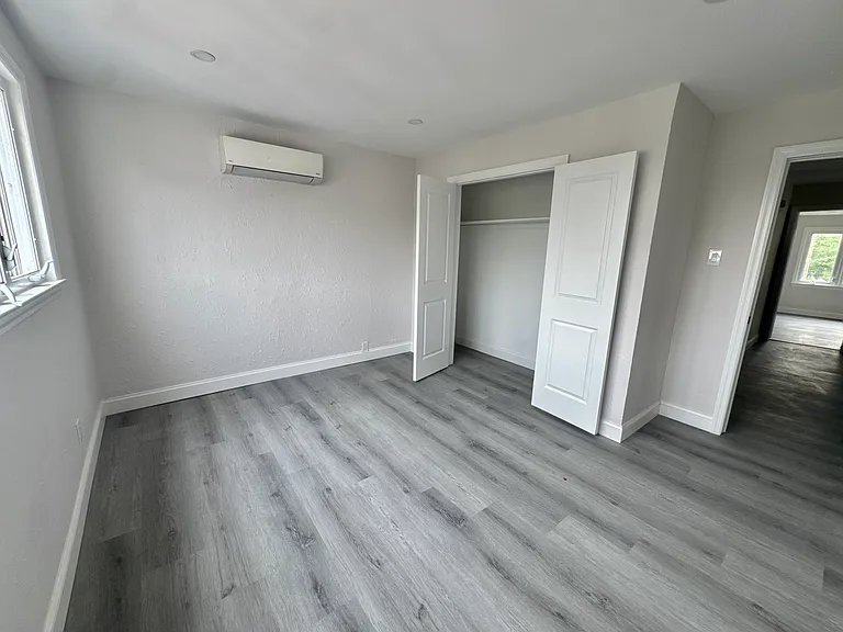 10 Lake Ave #2 — Photo 6