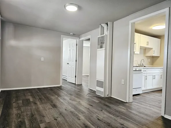 422 Arrawanna St #5, Colorado Springs, CO 80909