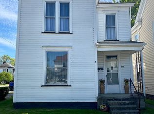 1111 5th St, Moundsville, WV 26041