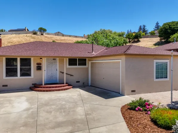 2759 Clark Ct, Pinole, CA 94564