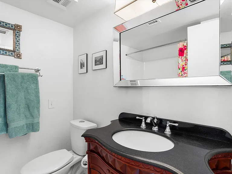 7005 N Barbados Pl — Photo 34