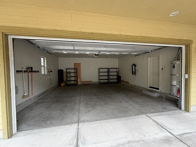 2659 Hendricks Ridge Dr — Photo 5