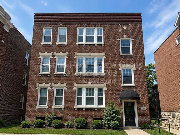 2nd image of 753 Leland Ave #3F
