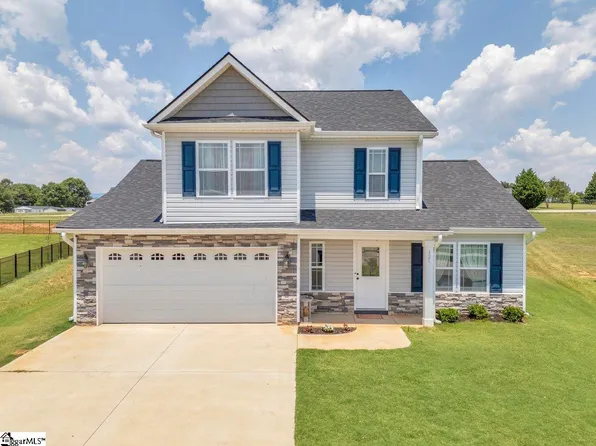 421 Willow Ct, Campobello, SC 29322