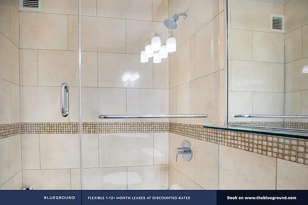 Rented by The Blueground | media 70