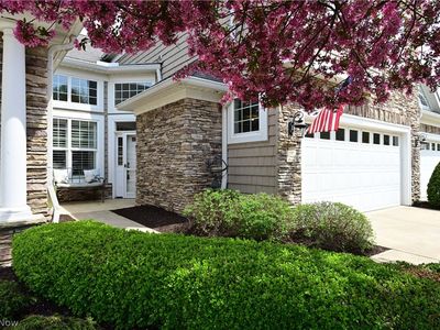 535 Vintage Point, Avon Lake, OH, 44012