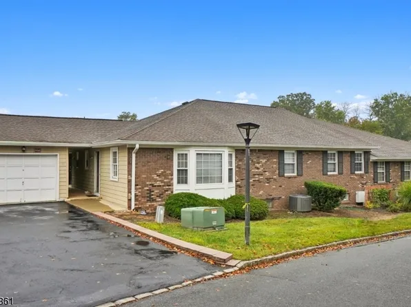 102 Brandywyne Dr, Florham Park Boro, NJ 07932