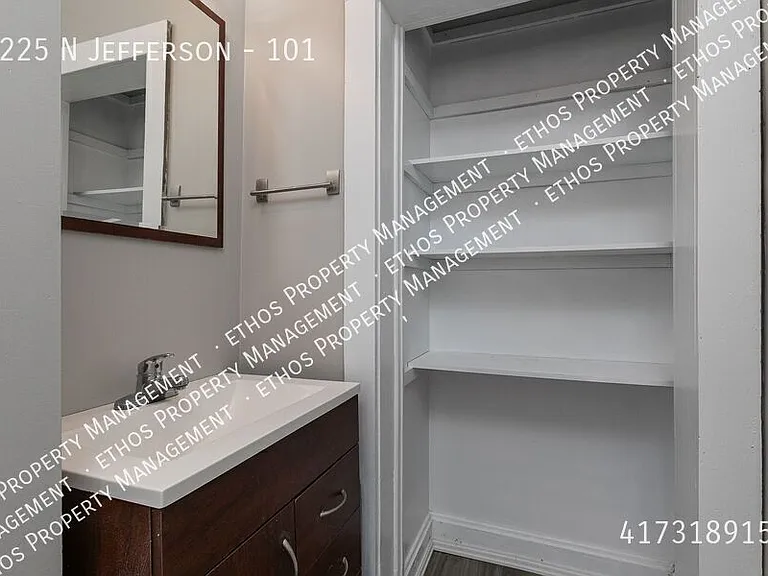 1225 N Jefferson Ave #101 — Photo 11