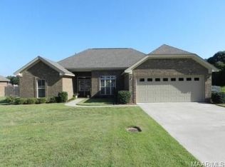 103 Brookshire Dr, Deatsville, AL 36022