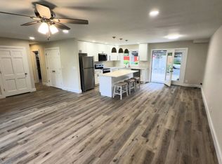 Hickory Village, Springfield, MO 65809