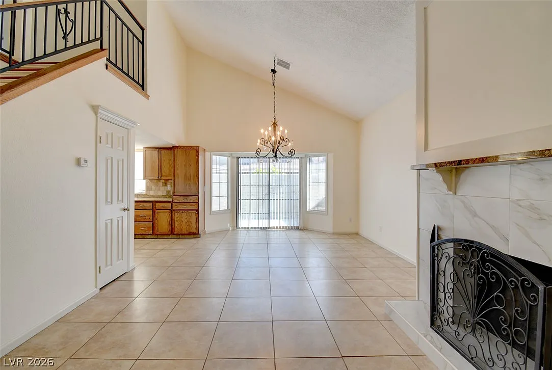 3 bed, 3.5 bath, 1580 sqft, $1,650 — Photo 4