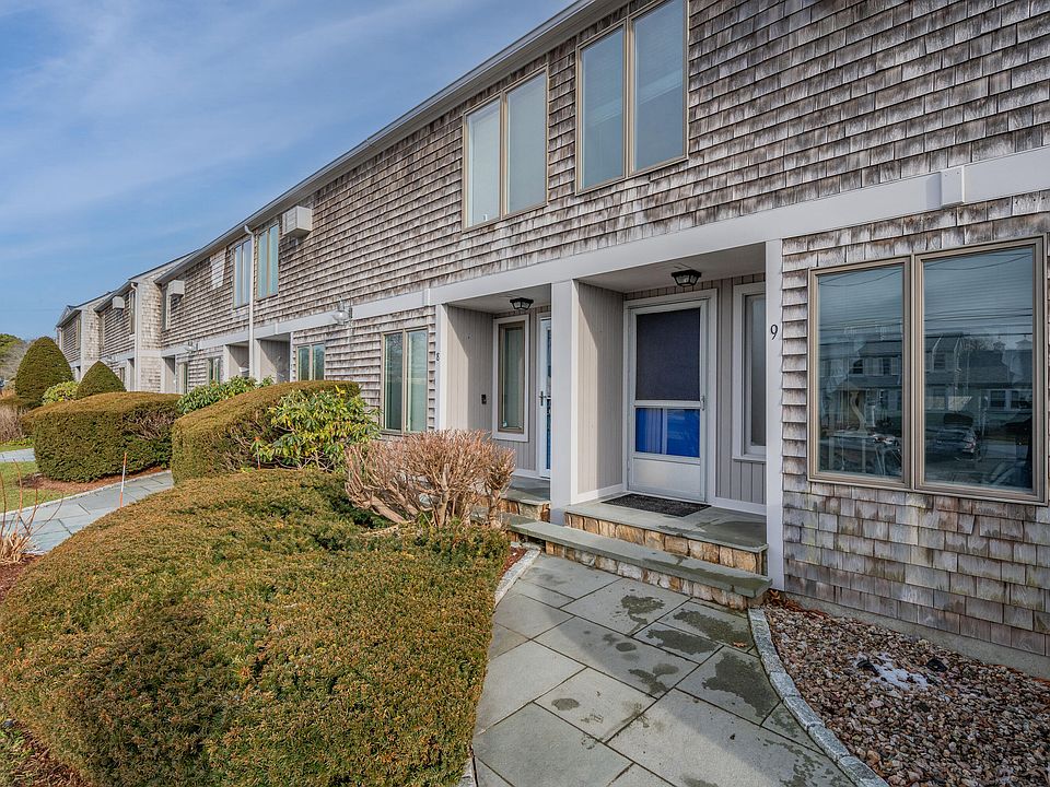 yachtsman condos for sale hyannis ma