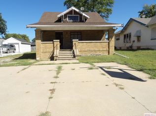 1722 Court St, Beatrice, NE 68310