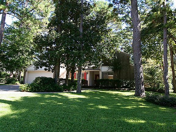 2nd image of 15490 Carmel Dr