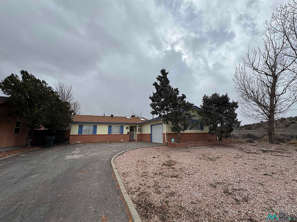 1st image of 633 McKee Dr