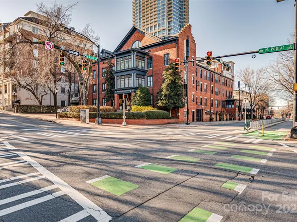 229 N Poplar St APT 16, Charlotte, NC 28202