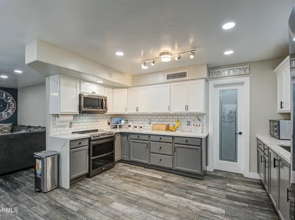 2607 W IRONSTONE Avenue, Apache Junction, AZ 85120