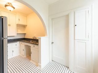 Whitworth Apartments, Seattle, WA 98112