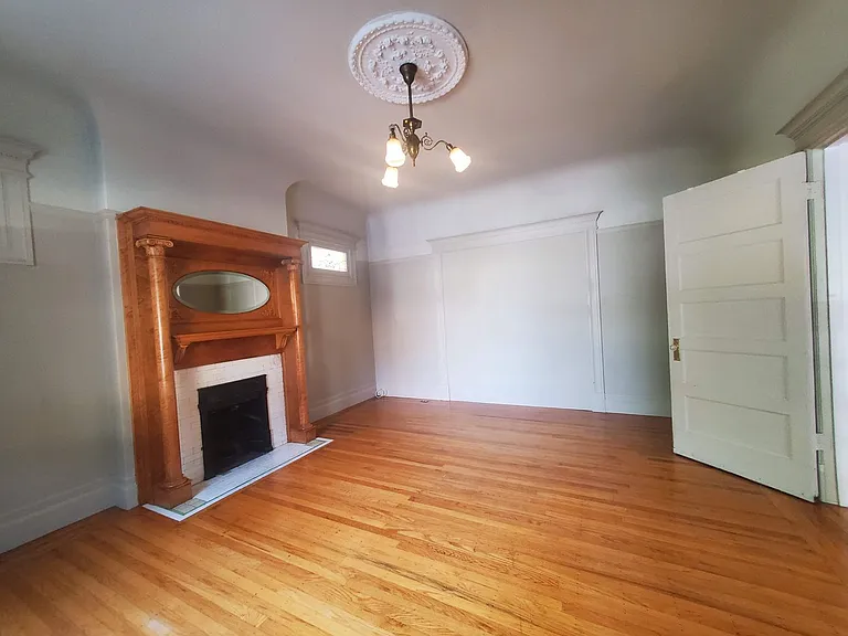 1126 Masonic Ave — Photo 18