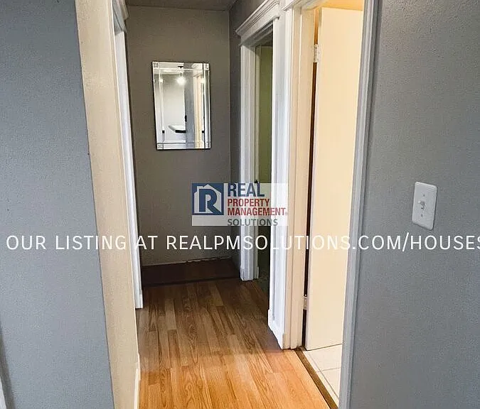 3425 SW Barbur Blvd #5 — Photo 22