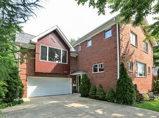 3806 Church St, Evanston, IL 60203
