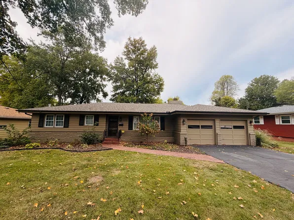 2053 S Kimbrough Ave, Springfield, MO 65807