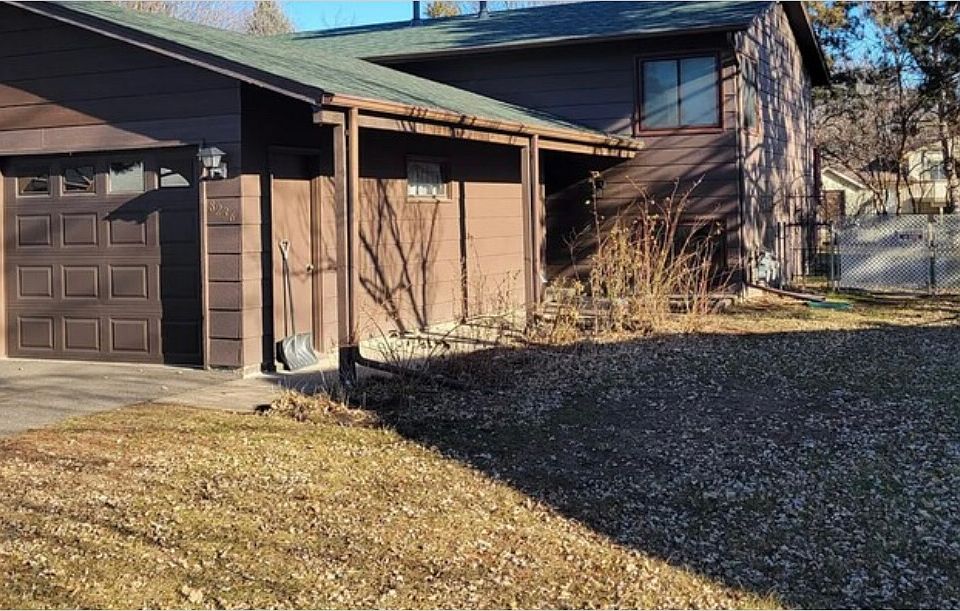Side of the duplex