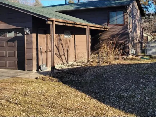 8236 Douglas Cir N #8236, Minneapolis, MN 55443