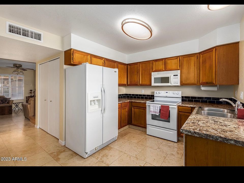 1st image of 4601 N 102nd Ave