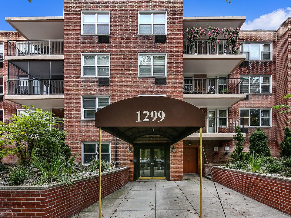 1st image of 1299 Palmer Ave APT 220