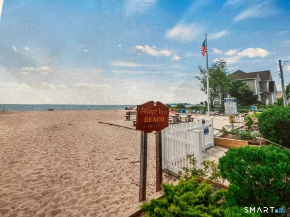 8-2 Lewis Ave, Westbrook, CT 06498