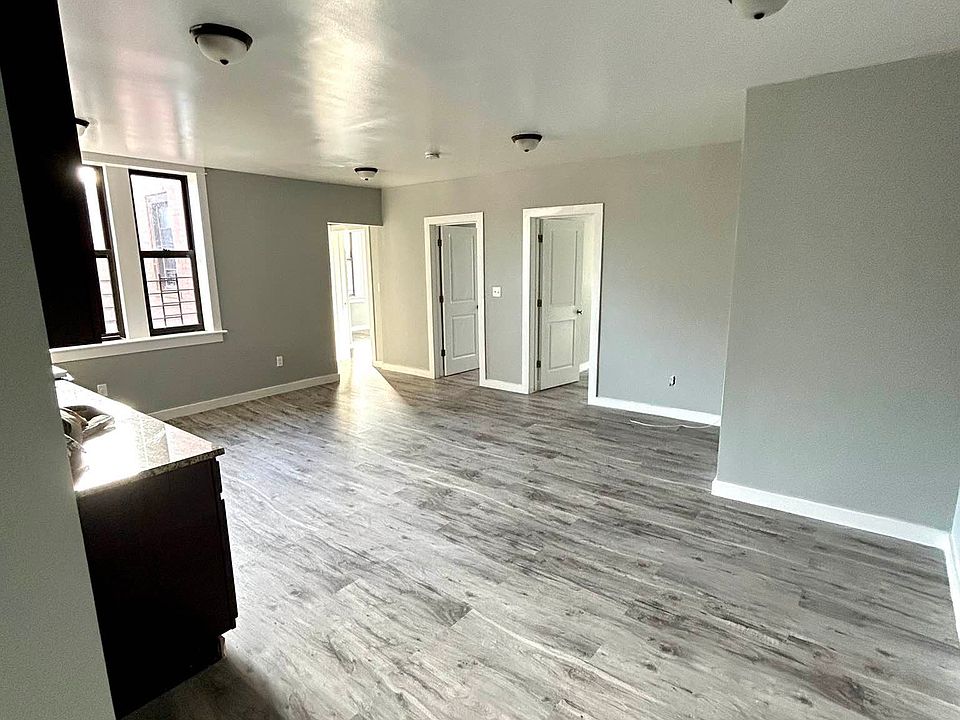 1st image of 11-27 Nameoke St #3E