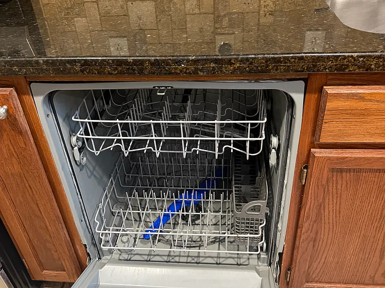 118 E 7420 S — Photo 15