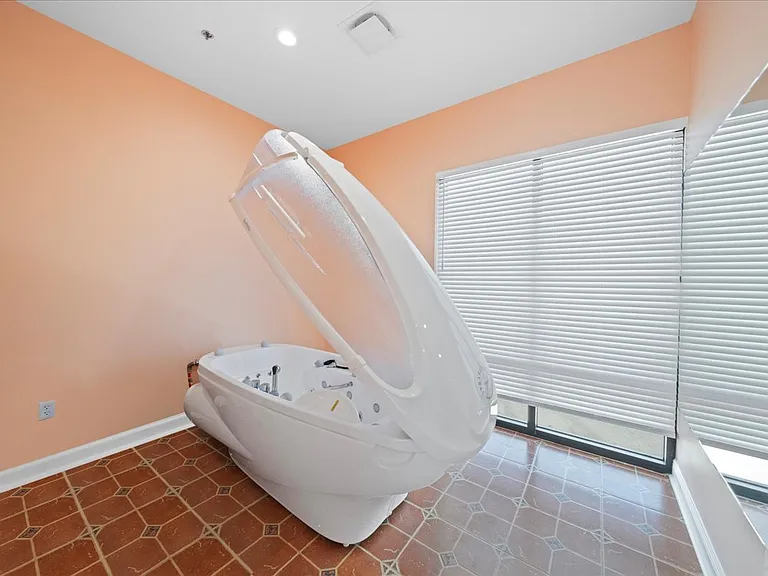 735 Pilot Ln — Photo 11