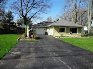 5582 Kathan Rd, Brewerton, NY 13029