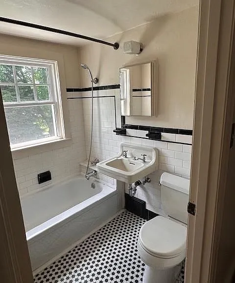 4 Preston Dr — Photo 10
