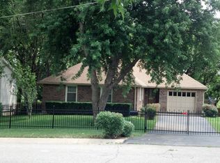 700 N Purdom St, Olathe, KS 66061