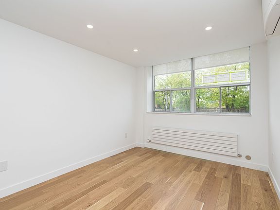 5th image of 457 Marlee Ave #50067A-205