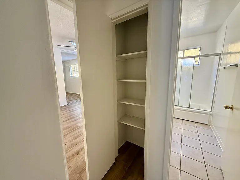 12002 Hart St #2 — Photo 21
