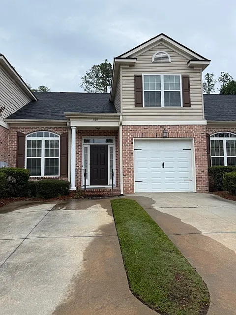816 Mayo Ln #1