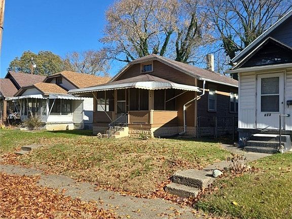 2nd image of 676 Brooklyn Ave