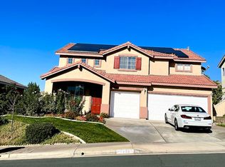 1358 Haddington Dr, Riverside, CA 92507