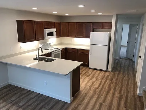113 W Helena Ave — Photo 28
