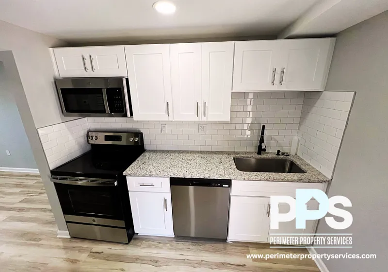 2 bed, 1.0 bath, 670 sqft, $1,125 — Photo 3