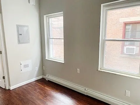 105 E Clifton Ave — Photo 22