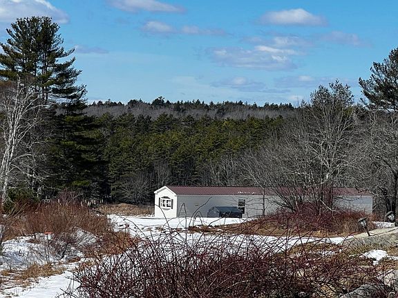 3rd image of 704 Gardiner Road