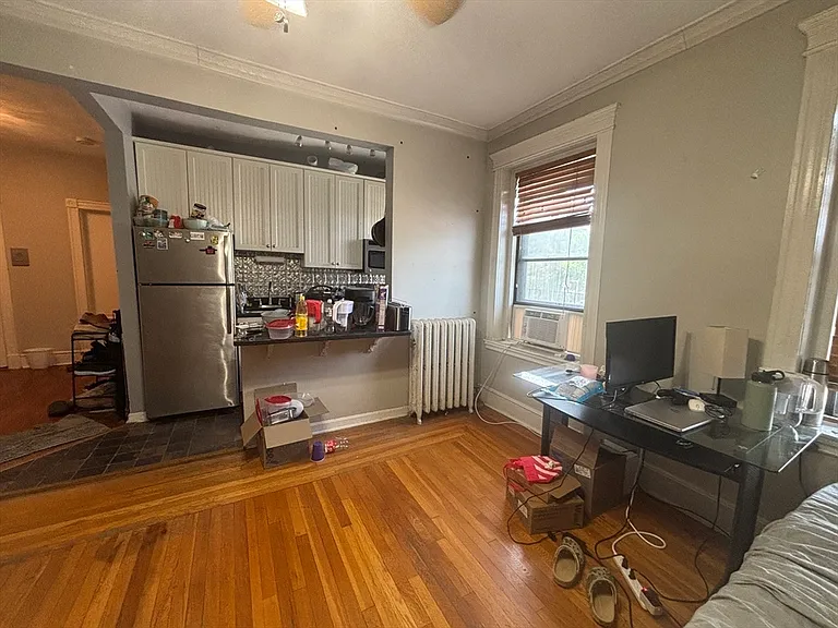 137 Peterborough St #9 — Photo 4