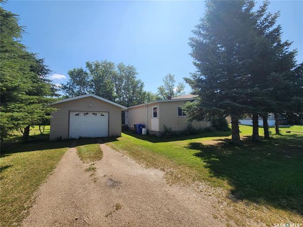 101 Belfast STREET, North Portal, SK S0C 1W0
